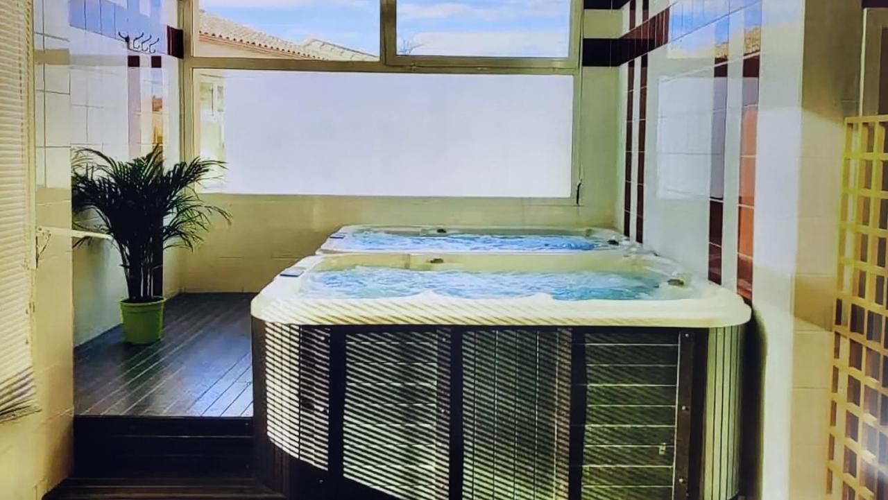 Maison Village Vacances Demeures Du Ventoux 欧比尼昂 外观 照片